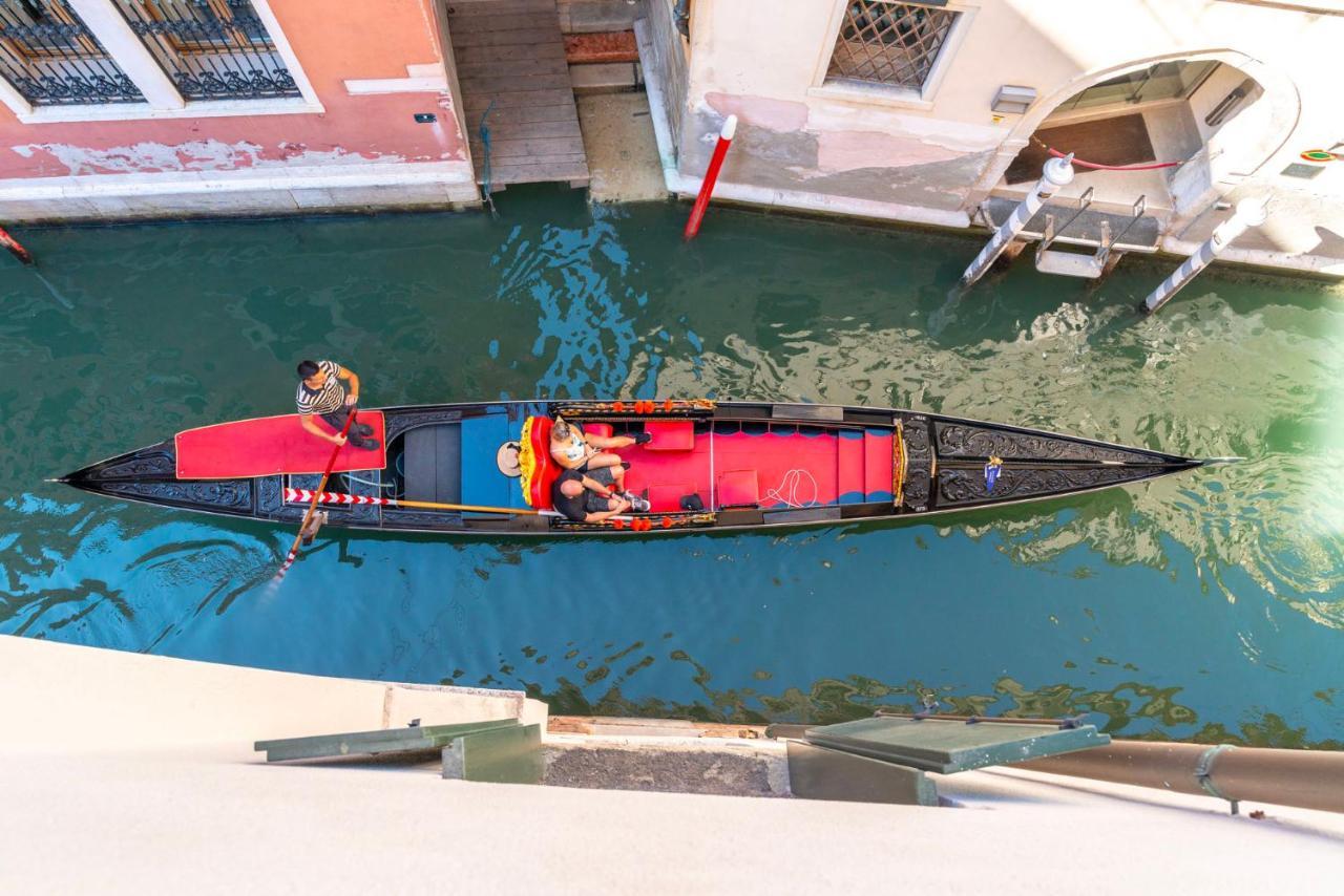 Ca' Laura - San Marco Canal View Venedig Exterior foto